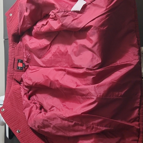 GALLERY WOMENS QUILTED JACKET DEEP RED COLOR SIZE S - Picture 9 of 12